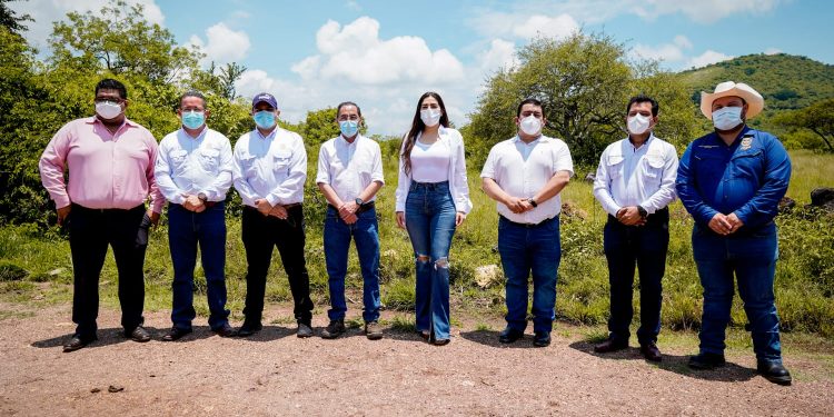 Autoridades de Jutiapa visitan área donde se construirá hospital