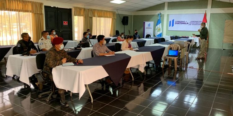 Comisión de Seguridad y Atención a la Conflictividad de Totonicapán fortalece sus capacidades