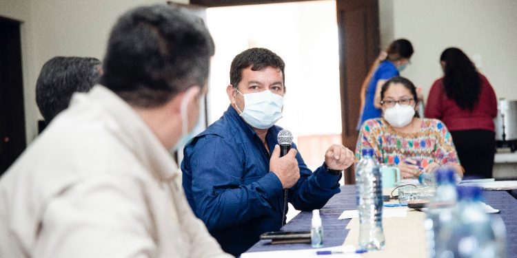 Avanzan gestiones para construcción de nuevo hospital en Alta Verapaz