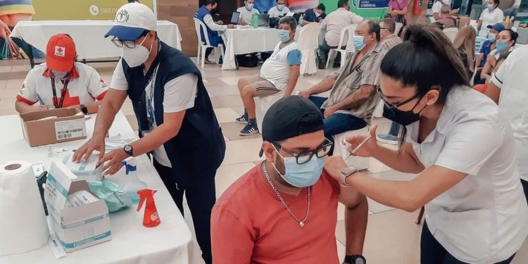 Más de 86 mil dosis contra el COVID-19 han sido administradas en la cabecera de Retalhuleu