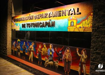 Mural destaca la cultura y tradiciones de Totonicapán