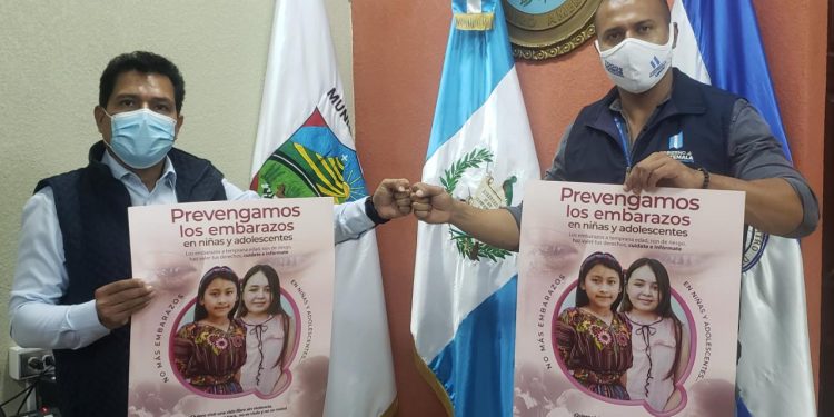 Autoridades de Jutiapa fortalecen acciones para prevenir embarazos en menores