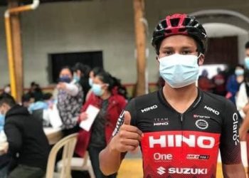 Campeón de la 60 Vuelta a Guatemala se vacuna contra el COVID-19 en su natal Totonicapán