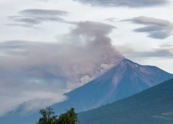 Centro de Operaciones de Emergencia de Escuintla, en alerta ante actividad del volcán de Fuego