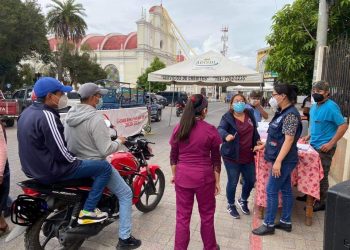 Instalan puesto de vacunación vehicular en Sololá