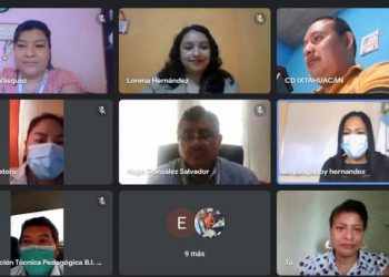 Sensibilizan a educadores de Huehuetenango en lenguaje de señas