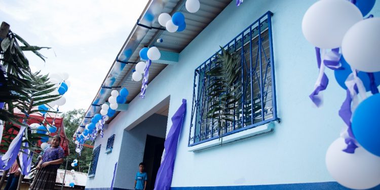 Fortalecen atención primaria en salud en comunidad de Panzós
