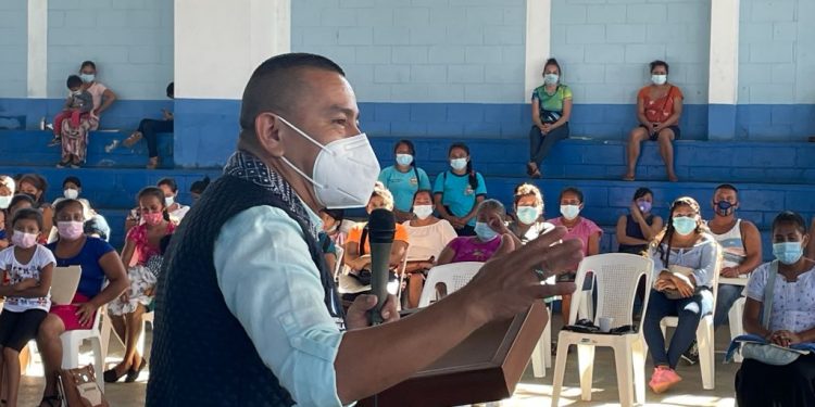 Mides beneficia a 159 familias de Guazacapán con el Bono Social