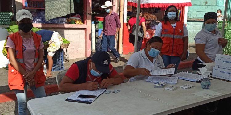 Ministerio de Salud fortalece vacunación comunitaria en Suchitepéquez