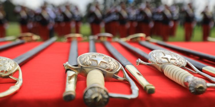 Conmemoran 148 aniversario de fundación de la Escuela Politécnica y Día del Cadete