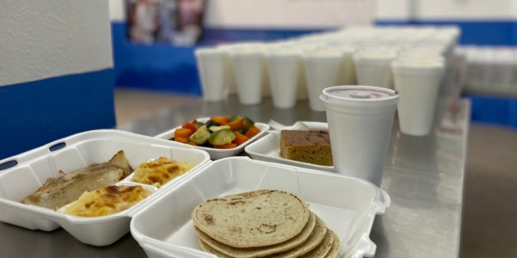 Comedores sociales refuerzan lucha contra la desnutrición en El Progreso