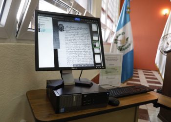 Digitalizan 2.6 millones de folios de patrimonio documental guatemalteco