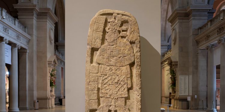 El MET de Nueva York exhibe el arte maya en su grandioso vestíbulo
