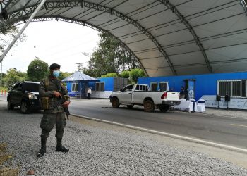 Inauguran puesto de control interinstitucional en Río Dulce, Izabal