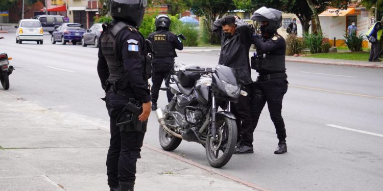 Policía identifica a más de 3 mil 500 personas durante el Plan Operativo 6021