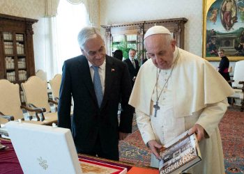 El Papa y Sebastián Piñera se reúnen durante una hora en el Vaticano