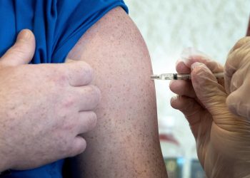 Pfizer prevé el regreso a la “vida normal” en “un año” gracias a las vacunas