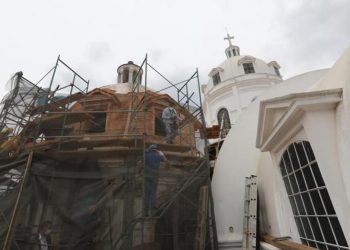 Ministerio de Cultura restaura cúpulas de la catedral de Quetzaltenango