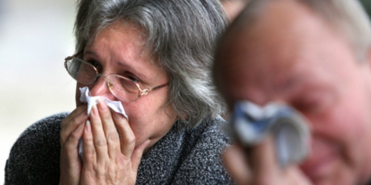 Advierten contra posible temporada de gripe severa para los mayores en Europa