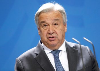 Guterres clama contra “el nacionalismo de las vacunas” contra COVID-19