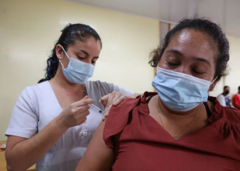 Certificado de vacunación será obligatorio desde diciembre en Costa Rica