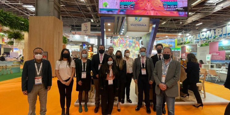 Guatemala presenta sitios turísticos para atraer visitantes de Francia