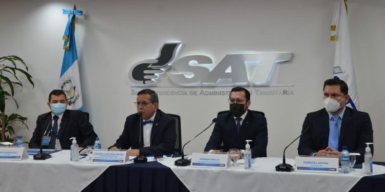 Intendente de la SAT, Marco Livio Díaz