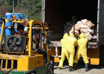 El traslado y destrucción de los mismos se realiza en el Complejo de Incineración de Sustancias Ilícitas.