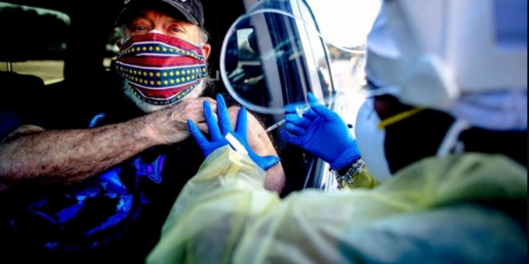 Estados Unidos aprueba las dosis de refuerzo de Moderna y Janssen