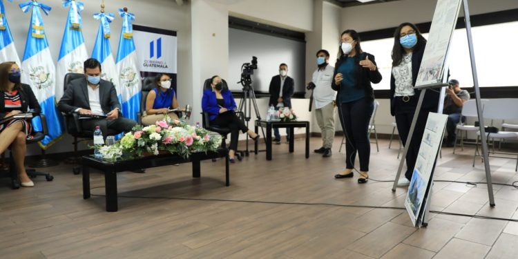 Estudiantes presentan diseños para el nuevo edificio de la Inspección General de Trabajo