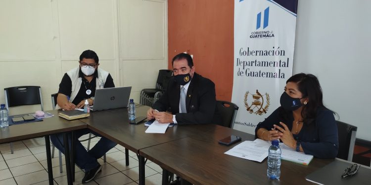 Autoridades dan seguimiento a compromisos para el desarrollo de Mixco