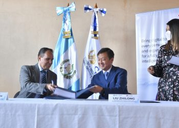 GAE y Huawei firman acuerdo de cooperación.