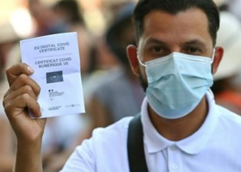 Italia pedirá desde el viernes el pasaporte sanitario a todos los empleados