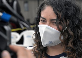 Ketzy Rosales insta a la población, en redes sociales, a vacunarse contra COVID-19.