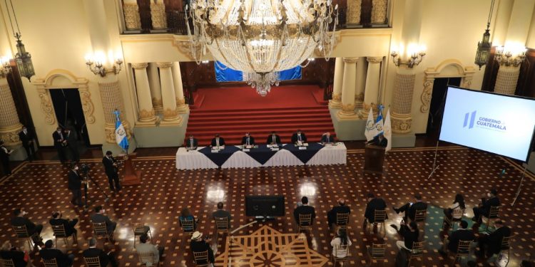 La actividad se efectuó en el Salón Banderas del Palacio Nacional de la Cultura