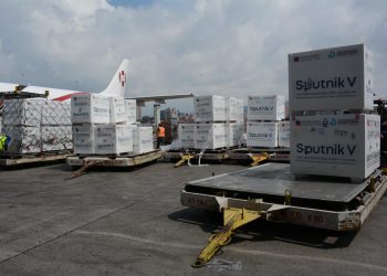 Llegan 700 mil segundas dosis de vacunas Sputnik V