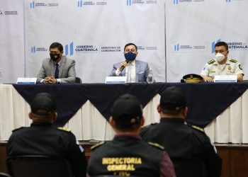 Ministro de Gobernación, Gendri Reyes