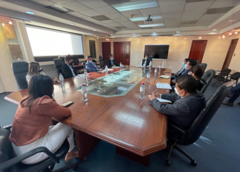 Mintrab y Migración se reúnen con representantes de reclutadoras de trabajadores temporales