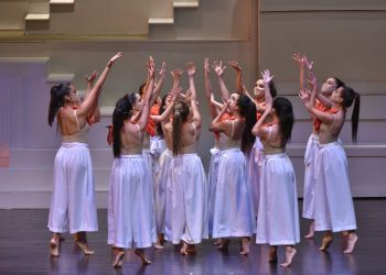 Presentación de la Ópera Pueblo K'ich'e