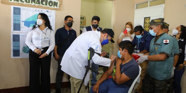 Vacunación en El Progreso