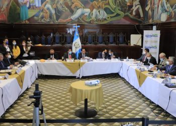 Presupuesto 2022: Agricultura, Defensa y Trabajo presentan proyectos