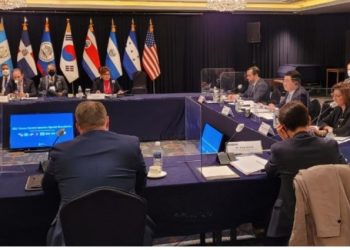 Mesa Redonda especial entre Corea y Centroamérica