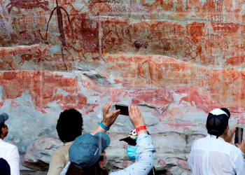 Roca con pictografía rupestre en la vereda Nuevo Tolima, zona rural de San José de Guaviare