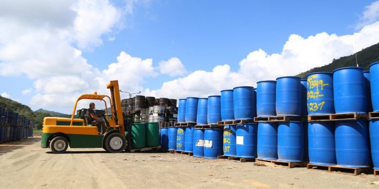 Trasladan 146.98 toneladas métricas de precursores y sustancias químicas.