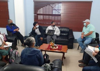 Líderes comunitarios de Chimaltenango gestionan proyectos de desarrollo
