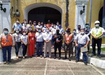 Miembros de la Codred de Suchitepéquez reciben acreditaciones