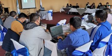 Departamentos de Planificación de municipalidades quichelenses se capacitan en uso del Siprocode