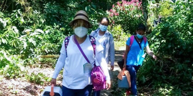 Salud mantiene jornadas de vacunación en comunidades lejanas de Retalhuleu