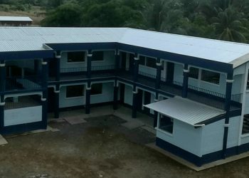 Comunidad de Panzós cuenta con nuevo edificio escolar