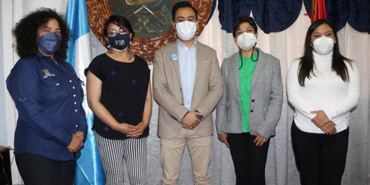 Autoridades reafirman compromiso con la niñez y adolescencia de San Marcos